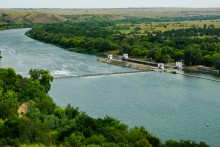 Горная страна на берегу Северского Донца у хутора Дядин.
