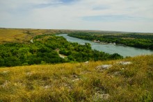 Горная страна на берегу Северского Донца у хутора Дядин.