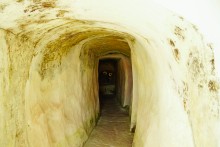 Спасский женский монастырь с пещерными храмами в Костомарово