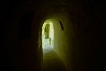 Спасский женский монастырь с пещерными храмами в Костомарово