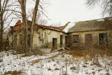 Забытая машино-тракторная мастерская в хуторе Волошино