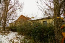 Забытая машино-тракторная мастерская в хуторе Волошино