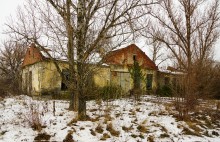 Забытая машино-тракторная мастерская в хуторе Волошино