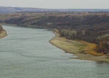 Северский Донец весною возле урочищ Хоботок, Орлинка и Соромка