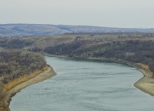 Северский Донец весною возле урочищ Хоботок, Орлинка и Соромка