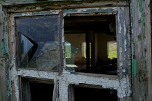 Старый саманный дом