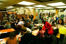 Библионочь в ДГПБ, мастер-класс по созданию куклы-хороводницы