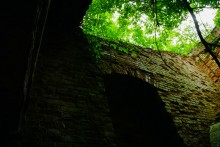 Золотая экономия Лакиеров и замок на берегу Таганрогского залива.