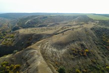 Песчаные горы и обрывы на реке Сухой Донец у хутора Ольховский