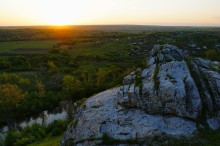 Рассвет на Белых камнях у реки Калитвы.