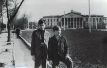 Старый и новый Сельмаш, площадь Комбайностроителей