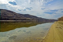 Гора Пирамидальная на Северском Донце у хутора Богатов