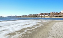 Песчаная буря над пляжами острова Межонка