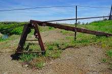 Висячий мост над рекой Кундрючьей в хуторе Голубинка