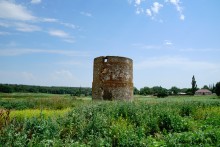 Памятники старины поселка Приазовский, склад и холодильник