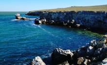 Прогулки по заповеднику на полуострове Казантип. По скалам и пляжам в обществе птиц и медуз