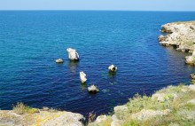 Прогулки по заповеднику на полуострове Казантип. По скалам и пляжам в обществе птиц и медуз