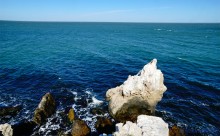 Прогулки по заповеднику на полуострове Казантип. По скалам и пляжам в обществе птиц и медуз