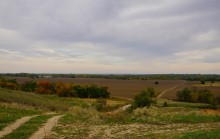 Старый, необычный дом на окраине хутора Чумаковского.