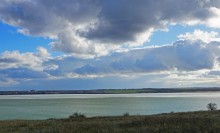 Льды и облака Миусского лимана в январе