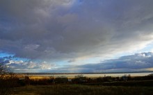 Льды и облака Миусского лимана в январе