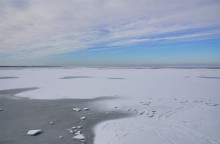 Ветровой нагон льда в Таганрогском заливе у села Займо-Обрыв