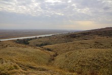 Берег Аксая у Александровки в феврале