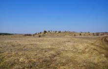 Петроглифы в кварцитовой пещере на Донецком кряже