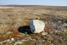 Петроглифы в кварцитовой пещере на Донецком кряже