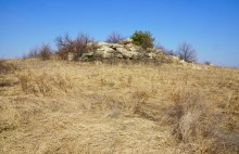 Петроглифы в кварцитовой пещере на Донецком кряже