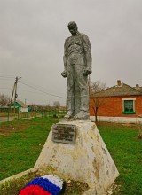 Развалины старой мельницы - электростанции у хутора Дудкино на Кундрючьей