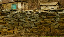 Развалины старой мельницы - электростанции у хутора Дудкино на Кундрючьей