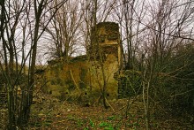 Развалины старой мельницы - электростанции у хутора Дудкино на Кундрючьей