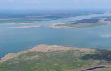 Водно-болотные угодья на берегах Весёловского водохранилища на Маныче.