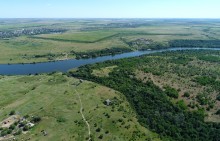 Леса по берегам Северского Донца у хуторов Диченский, Дубовой и Хоботок