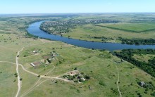 Леса по берегам Северского Донца у хуторов Диченский, Дубовой и Хоботок