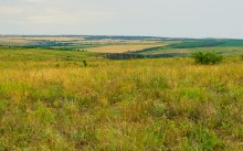 Вид на Зайцевские скалы с дороги Зайцевка - Дудкино