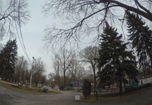 Ранняя весна в парке Островского