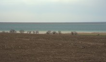 Весёловское водохранилище, борьба воды и суши