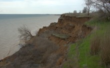 Весёловское водохранилище, борьба воды и суши