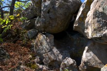 Выходы кварцита под названием Большой камень у хутора Нижнеерохин