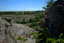 Выходы кварцита под названием Большой камень у хутора Нижнеерохин