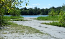 Донские пляжи в августе у станицы Мелиховской