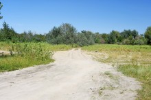 Донские пляжи в августе у станицы Мелиховской