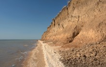 Рушащийся берег у Камышевахской