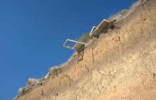 Рушащийся берег у Камышевахской