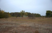 В лесах и степях между Вёшенской и Казанской, на берегу Песковатки и на Солонцовском роднике