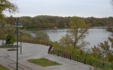 Набережная в Вёшенской