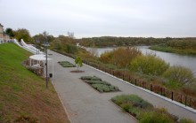 Набережная в Вёшенской