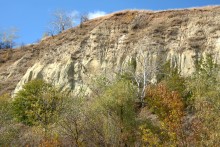 Песчаные горы и скалы на берегу Сухого Донца